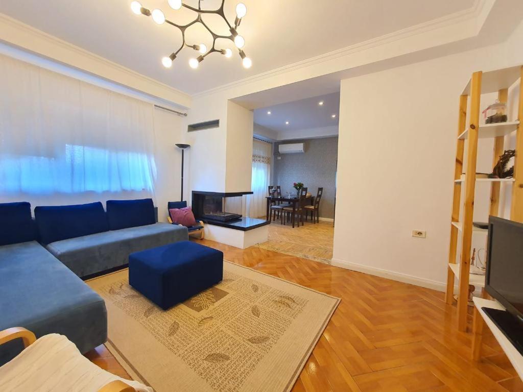 Noemi Apartment Tirana Esterno foto